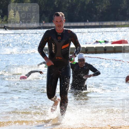 07.09.2025 - 19. Norderstedt Triathlon Luisa Fischer http://msf.ph/oto/8762902 07.09.2025 14:56:08 Schwimmen 431, 1526 meine-sportfotos.de