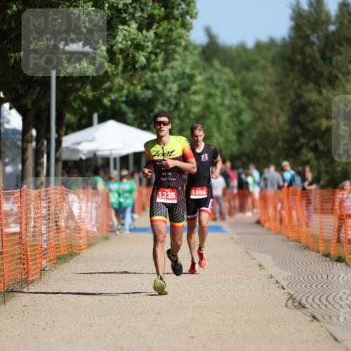 07.09.2025 - 19. Norderstedt Triathlon Michael Strokosch http://msf.ph/oto/8762909 07.09.2025 11:29:20 Laufen 1335, 1355 meine-sportfotos.de