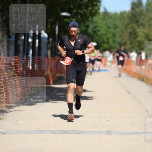 07.09.2025 - 19. Norderstedt Triathlon Michael Strokosch http://msf.ph/oto/8762939 07.09.2025 13:18:42 Laufen 712 meine-sportfotos.de