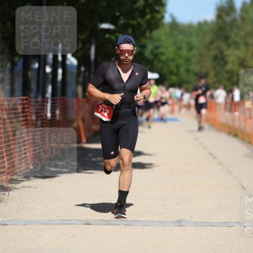07.09.2025 - 19. Norderstedt Triathlon Michael Strokosch http://msf.ph/oto/8762957 07.09.2025 13:18:42 Laufen 712 meine-sportfotos.de