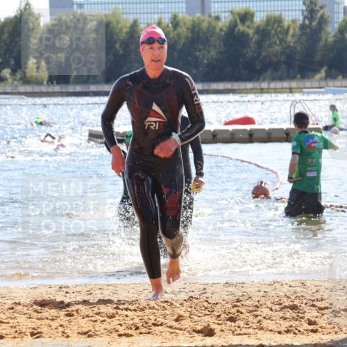 07.09.2025 - 19. Norderstedt Triathlon Luisa Fischer http://msf.ph/oto/8762995 07.09.2025 14:56:24 Schwimmen 431, 1526, 1532, 1537 meine-sportfotos.de