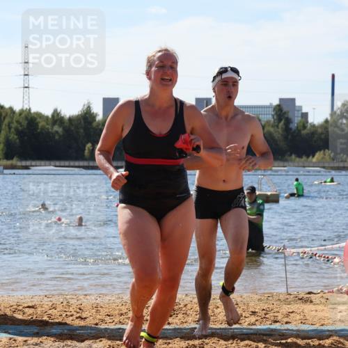 07.09.2025 - 19. Norderstedt Triathlon Luisa Fischer http://msf.ph/oto/8763007 07.09.2025 12:12:20 Schwimmen 153, 305, 1295 meine-sportfotos.de