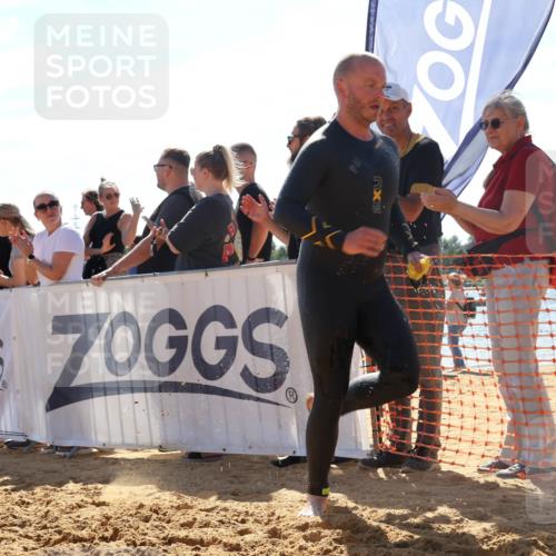 07.09.2025 - 19. Norderstedt Triathlon Luisa Fischer http://msf.ph/oto/8763064 07.09.2025 14:56:30 Schwimmen 1403, 1532, 1537 meine-sportfotos.de