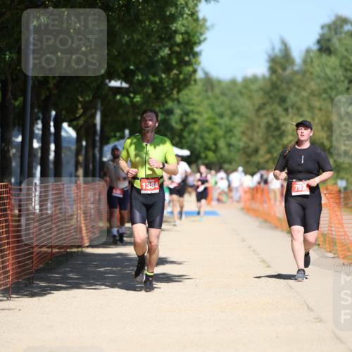 07.09.2025 - 19. Norderstedt Triathlon Michael Strokosch http://msf.ph/oto/8763069 07.09.2025 13:18:51 Laufen 757, 1384 meine-sportfotos.de
