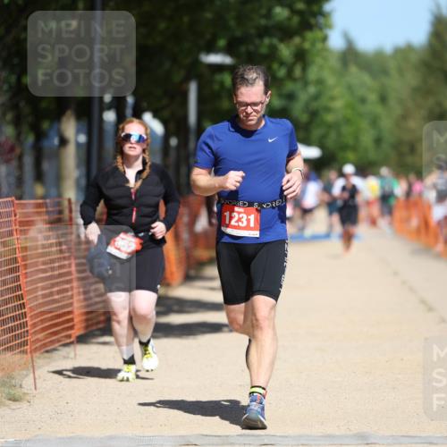 07.09.2025 - 19. Norderstedt Triathlon Michael Strokosch http://msf.ph/oto/8763115 07.09.2025 12:57:12 Laufen 259, 788, 852, 898, 1231 meine-sportfotos.de