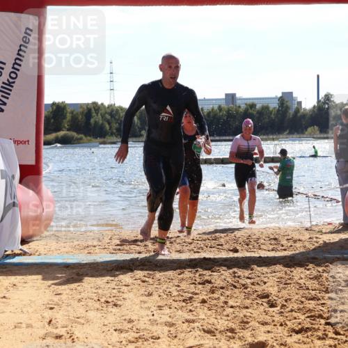 07.09.2025 - 19. Norderstedt Triathlon Luisa Fischer http://msf.ph/oto/8763126 07.09.2025 14:56:58 Schwimmen 416, 940, 946 meine-sportfotos.de