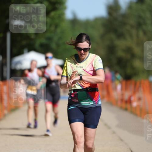 07.09.2025 - 19. Norderstedt Triathlon Michael Strokosch http://msf.ph/oto/8763158 07.09.2025 12:09:56 Laufen 860, 1153, 1197, 1319 meine-sportfotos.de