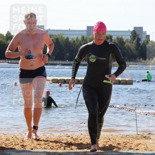 07.09.2025 - 19. Norderstedt Triathlon Luisa Fischer http://msf.ph/oto/8763160 07.09.2025 12:13:03 Schwimmen 177, 295 meine-sportfotos.de