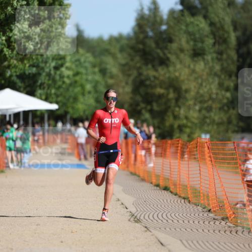 07.09.2025 - 19. Norderstedt Triathlon Michael Strokosch http://msf.ph/oto/8763163 07.09.2025 11:29:40 Laufen 231 meine-sportfotos.de