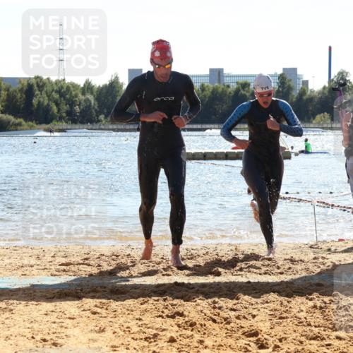 07.09.2025 - 19. Norderstedt Triathlon Luisa Fischer http://msf.ph/oto/8763173 07.09.2025 14:57:11 Schwimmen 930, 932, 940, 946, 953 meine-sportfotos.de