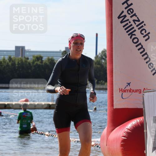07.09.2025 - 19. Norderstedt Triathlon Luisa Fischer http://msf.ph/oto/8763190 07.09.2025 12:13:16 Schwimmen 177, 1298 meine-sportfotos.de