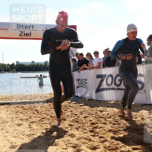 07.09.2025 - 19. Norderstedt Triathlon Luisa Fischer http://msf.ph/oto/8763201 07.09.2025 14:57:13 Schwimmen 930, 932, 953 meine-sportfotos.de