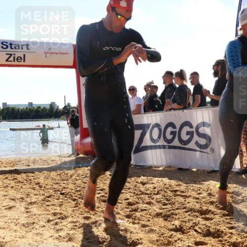 07.09.2025 - 19. Norderstedt Triathlon Luisa Fischer http://msf.ph/oto/8763206 07.09.2025 14:57:14 Schwimmen 930, 932, 953 meine-sportfotos.de