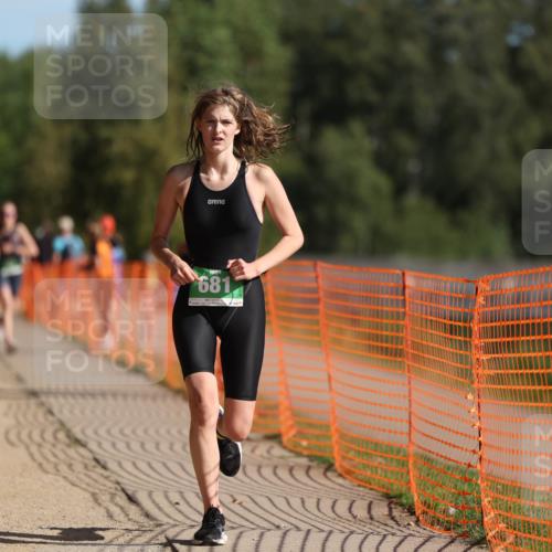 07.09.2025 - 19. Norderstedt Triathlon Michael Strokosch http://msf.ph/oto/8763413 07.09.2025 10:47:42 Laufen 681 meine-sportfotos.de