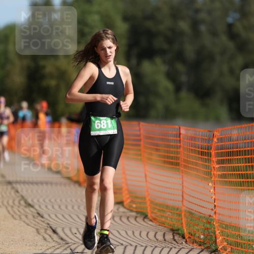 07.09.2025 - 19. Norderstedt Triathlon Michael Strokosch http://msf.ph/oto/8763423 07.09.2025 10:47:42 Laufen 681 meine-sportfotos.de