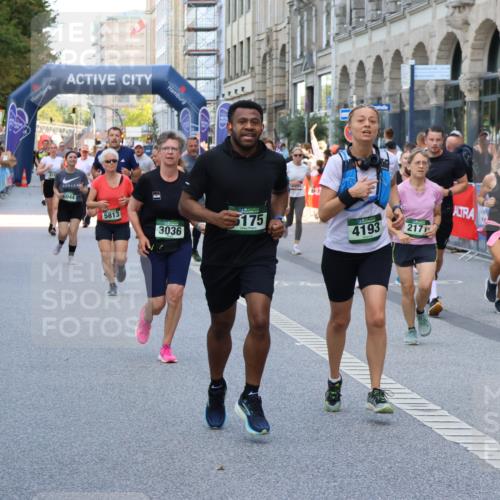 07.09.2025 - BARMER Alsterlauf Strokosch-Dieckow http://msf.ph/oto/8763430 07.09.2025 10:12:12 Ziel 2226, 3096, 3228, 3448, 3486, 3706, 3873, 3880, 3973, 4100, 4101, 4136, 4175, 4280, 4413, 4616, 4702, 4792, 4829, 4852, 5492, 5732, 5865, 5897, 6200, 8028, 8061, 8170, 8357 meine-sportfotos.de