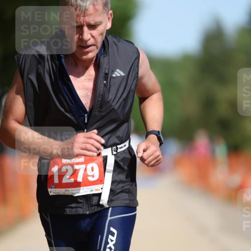 07.09.2025 - 19. Norderstedt Triathlon Michael Strokosch http://msf.ph/oto/8763472 07.09.2025 12:10:19 Laufen 826, 1164, 1279 meine-sportfotos.de