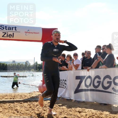07.09.2025 - 19. Norderstedt Triathlon Luisa Fischer http://msf.ph/oto/8763502 07.09.2025 14:58:35 Schwimmen 403, 414, 951, 1429 meine-sportfotos.de