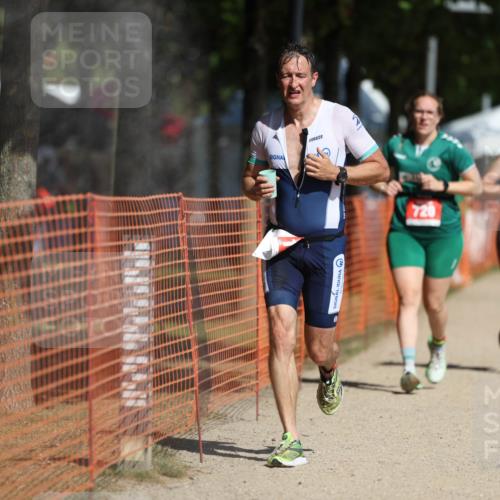 07.09.2025 - 19. Norderstedt Triathlon Michael Strokosch http://msf.ph/oto/8763524 07.09.2025 12:10:28 Laufen 720, 763, 782, 1363 meine-sportfotos.de