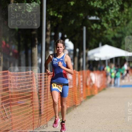 07.09.2025 - 19. Norderstedt Triathlon Michael Strokosch http://msf.ph/oto/8763571 07.09.2025 11:30:20 Laufen 1185 meine-sportfotos.de