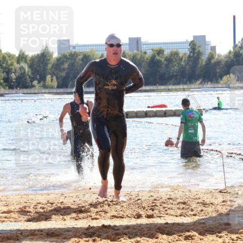 07.09.2025 - 19. Norderstedt Triathlon Luisa Fischer http://msf.ph/oto/8763586 07.09.2025 14:59:45 Schwimmen 944, 1514, 1538 meine-sportfotos.de