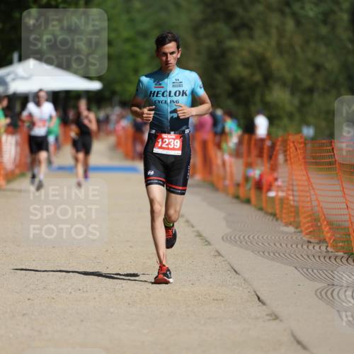 07.09.2025 - 19. Norderstedt Triathlon Michael Strokosch http://msf.ph/oto/8763606 07.09.2025 12:10:37 Laufen 763, 1239 meine-sportfotos.de