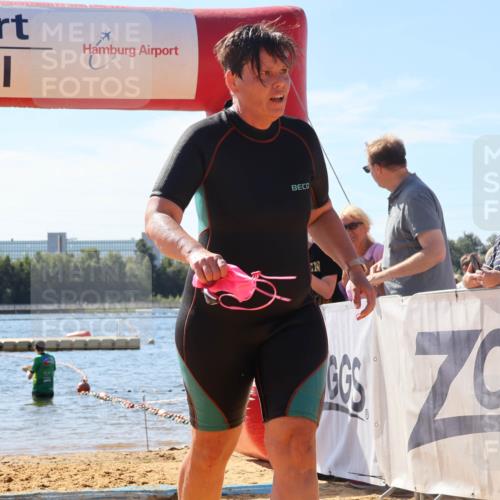 07.09.2025 - 19. Norderstedt Triathlon Luisa Fischer http://msf.ph/oto/8763622 07.09.2025 12:16:36 Schwimmen 219, 272 meine-sportfotos.de