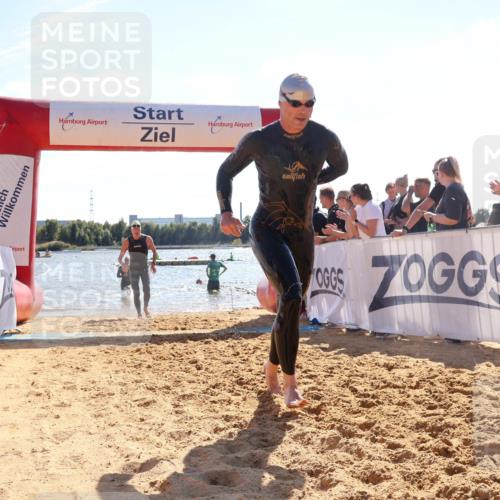 07.09.2025 - 19. Norderstedt Triathlon Luisa Fischer http://msf.ph/oto/8763628 07.09.2025 14:59:48 Schwimmen 425, 944, 1514, 1538 meine-sportfotos.de