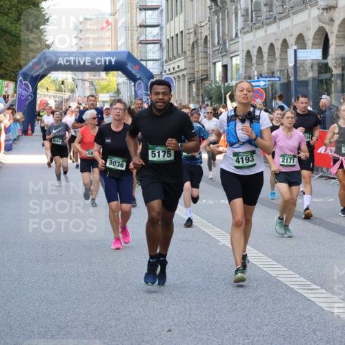 07.09.2025 - BARMER Alsterlauf Strokosch-Dieckow http://msf.ph/oto/8763629 07.09.2025 10:12:11 Ziel 2226, 3096, 3228, 3448, 3486, 3706, 3873, 3880, 3973, 4101, 4136, 4175, 4280, 4413, 4616, 4702, 4792, 4829, 4852, 5492, 5732, 5865, 5897, 6199, 6200, 8028, 8061, 8170, 8357 meine-sportfotos.de