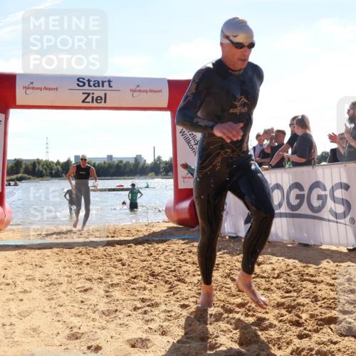 07.09.2025 - 19. Norderstedt Triathlon Luisa Fischer http://msf.ph/oto/8763630 07.09.2025 14:59:48 Schwimmen 425, 944, 1514, 1538 meine-sportfotos.de