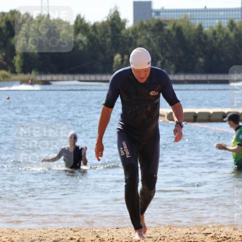 07.09.2025 - 19. Norderstedt Triathlon Luisa Fischer http://msf.ph/oto/8763634 07.09.2025 12:17:14 Schwimmen 1304 meine-sportfotos.de