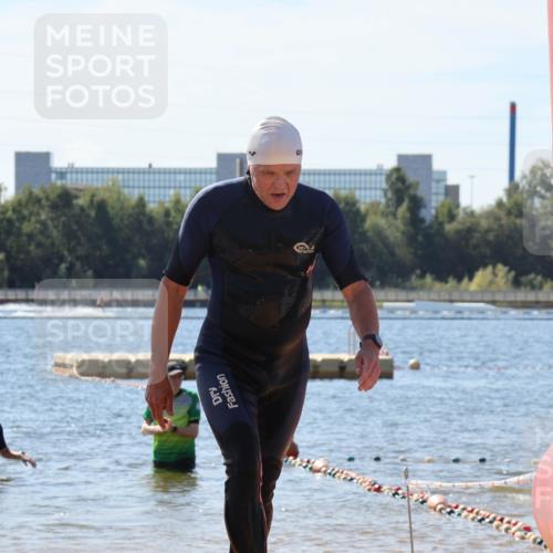 07.09.2025 - 19. Norderstedt Triathlon Luisa Fischer http://msf.ph/oto/8763650 07.09.2025 12:17:17 Schwimmen 1304 meine-sportfotos.de