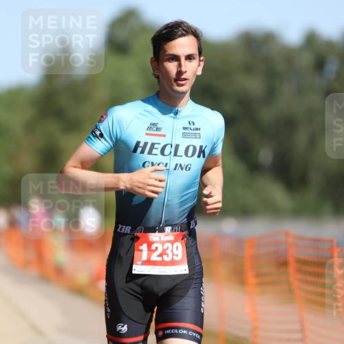 07.09.2025 - 19. Norderstedt Triathlon Michael Strokosch http://msf.ph/oto/8763661 07.09.2025 12:10:40 Laufen 1239 meine-sportfotos.de