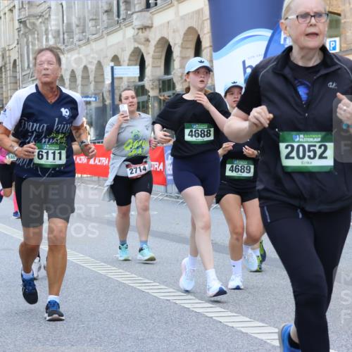 07.09.2025 - BARMER Alsterlauf Strokosch-Dieckow http://msf.ph/oto/8763673 07.09.2025 10:28:50 Ziel 2877, 3141, 3165, 3457, 3495, 3560 meine-sportfotos.de