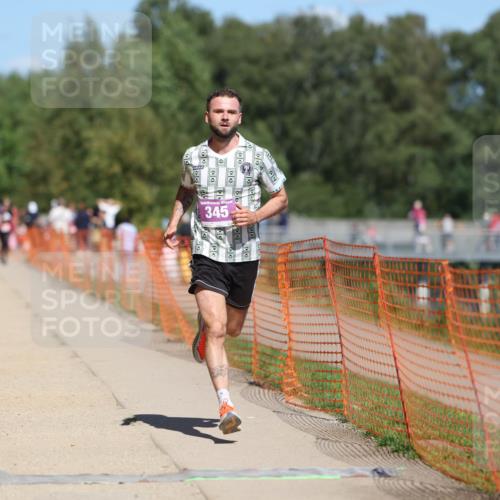 07.09.2025 - 19. Norderstedt Triathlon Michael Strokosch http://msf.ph/oto/8763718 07.09.2025 13:19:31 Laufen 345 meine-sportfotos.de