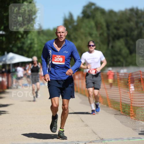 07.09.2025 - 19. Norderstedt Triathlon Michael Strokosch http://msf.ph/oto/8763736 07.09.2025 12:57:38 Laufen 139, 208, 309, 818 meine-sportfotos.de