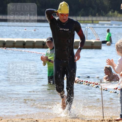 07.09.2025 - 19. Norderstedt Triathlon Luisa Fischer http://msf.ph/oto/8763755 07.09.2025 12:28:29 Schwimmen 1366 meine-sportfotos.de