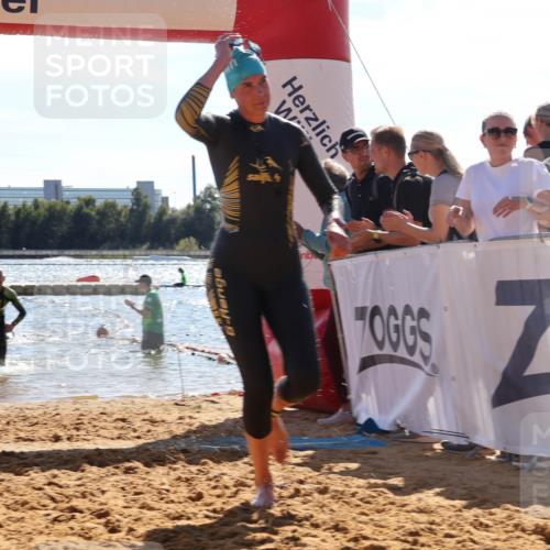 07.09.2025 - 19. Norderstedt Triathlon Luisa Fischer http://msf.ph/oto/8763773 07.09.2025 15:00:35 Schwimmen 362, 950, 1530, 1531 meine-sportfotos.de