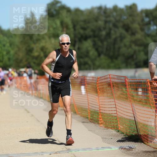 07.09.2025 - 19. Norderstedt Triathlon Michael Strokosch http://msf.ph/oto/8763879 07.09.2025 12:57:45 Laufen 139, 813 meine-sportfotos.de