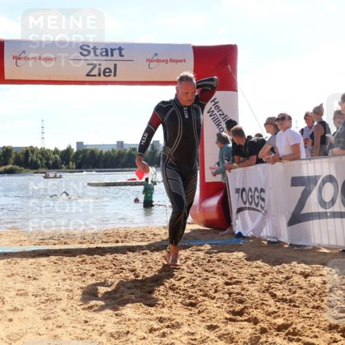 07.09.2025 - 19. Norderstedt Triathlon Luisa Fischer http://msf.ph/oto/8763907 07.09.2025 15:00:48 Schwimmen 889, 950, 1405, 1530 meine-sportfotos.de
