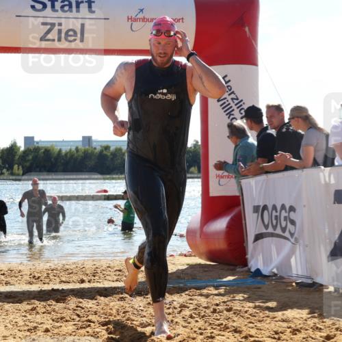 07.09.2025 - 19. Norderstedt Triathlon Luisa Fischer http://msf.ph/oto/8763930 07.09.2025 15:01:03 Schwimmen 871, 909, 1529 meine-sportfotos.de