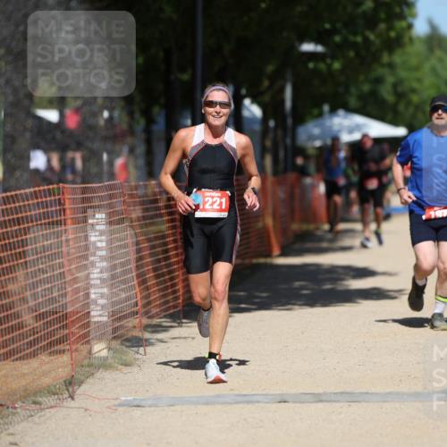 07.09.2025 - 19. Norderstedt Triathlon Michael Strokosch http://msf.ph/oto/8763974 07.09.2025 13:19:44 Laufen 197, 357, 1221, 1262 meine-sportfotos.de