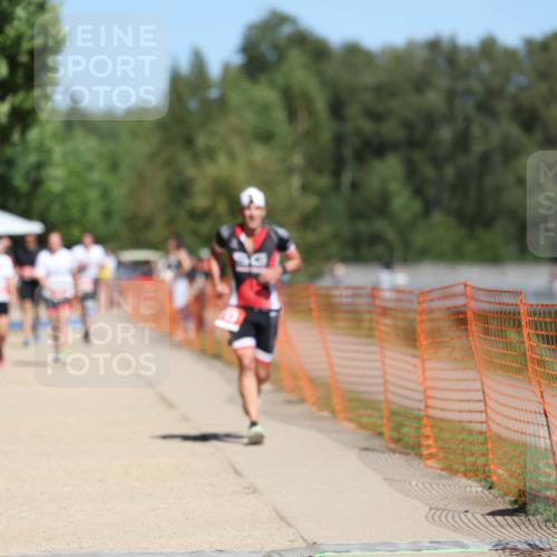 07.09.2025 - 19. Norderstedt Triathlon Michael Strokosch http://msf.ph/oto/8763976 07.09.2025 12:57:59 Laufen 176, 713, 835 meine-sportfotos.de