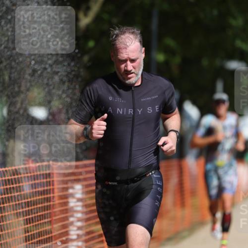 07.09.2025 - 19. Norderstedt Triathlon Michael Strokosch http://msf.ph/oto/8763991 07.09.2025 12:11:17 Laufen 729, 787 meine-sportfotos.de