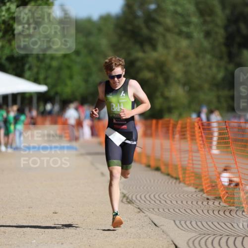 07.09.2025 - 19. Norderstedt Triathlon Michael Strokosch http://msf.ph/oto/8764000 07.09.2025 11:30:53 Laufen 1180, 1188 meine-sportfotos.de
