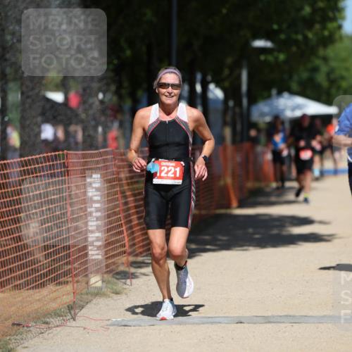 07.09.2025 - 19. Norderstedt Triathlon Michael Strokosch http://msf.ph/oto/8764009 07.09.2025 13:19:45 Laufen 197, 357, 1221, 1262 meine-sportfotos.de