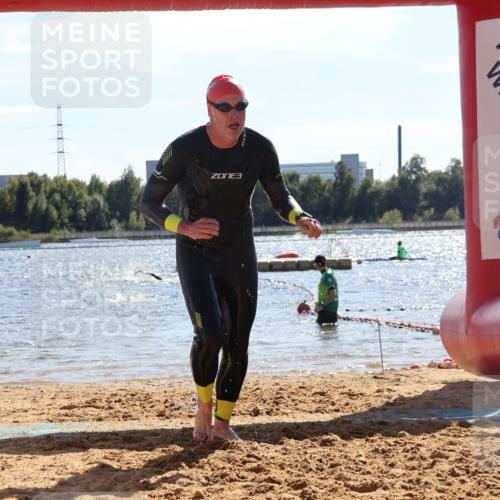 07.09.2025 - 19. Norderstedt Triathlon Luisa Fischer http://msf.ph/oto/8764013 07.09.2025 15:01:11 Schwimmen 871, 909, 1529, 1539 meine-sportfotos.de