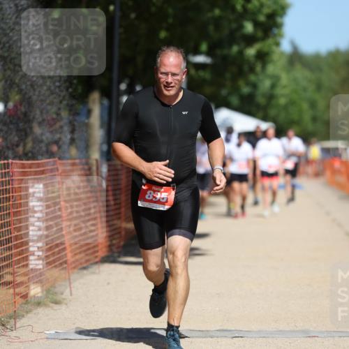 07.09.2025 - 19. Norderstedt Triathlon Michael Strokosch http://msf.ph/oto/8764037 07.09.2025 12:58:01 Laufen 176, 713, 835 meine-sportfotos.de