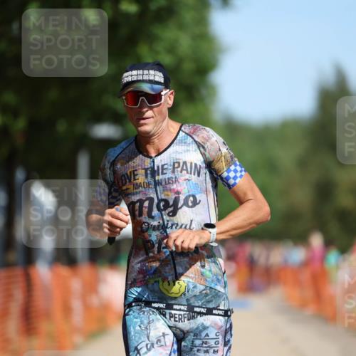 07.09.2025 - 19. Norderstedt Triathlon Michael Strokosch http://msf.ph/oto/8764046 07.09.2025 12:11:21 Laufen 729, 787 meine-sportfotos.de