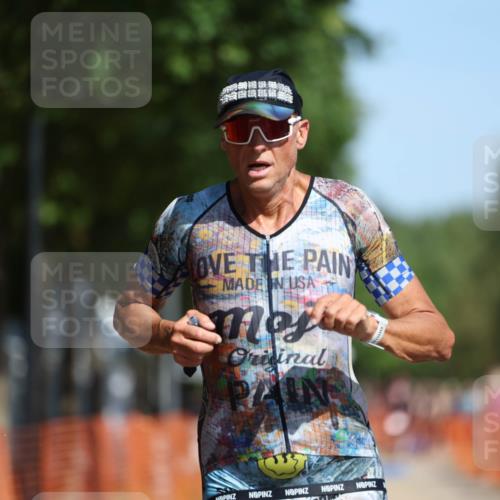 07.09.2025 - 19. Norderstedt Triathlon Michael Strokosch http://msf.ph/oto/8764051 07.09.2025 12:11:21 Laufen 729, 787 meine-sportfotos.de